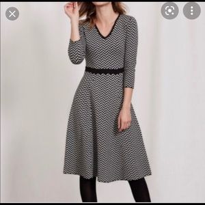 Boden Lucinda Chevron Knit Sweater Dress